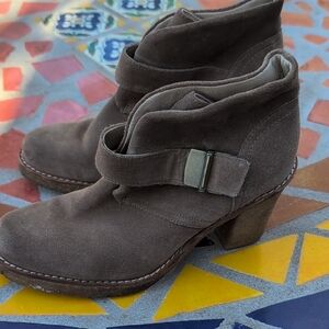 UGG Women's Brown Suede Ankle Booties